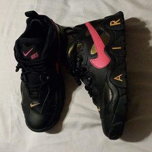 Nike air barrage Low Qs superbowl LIV